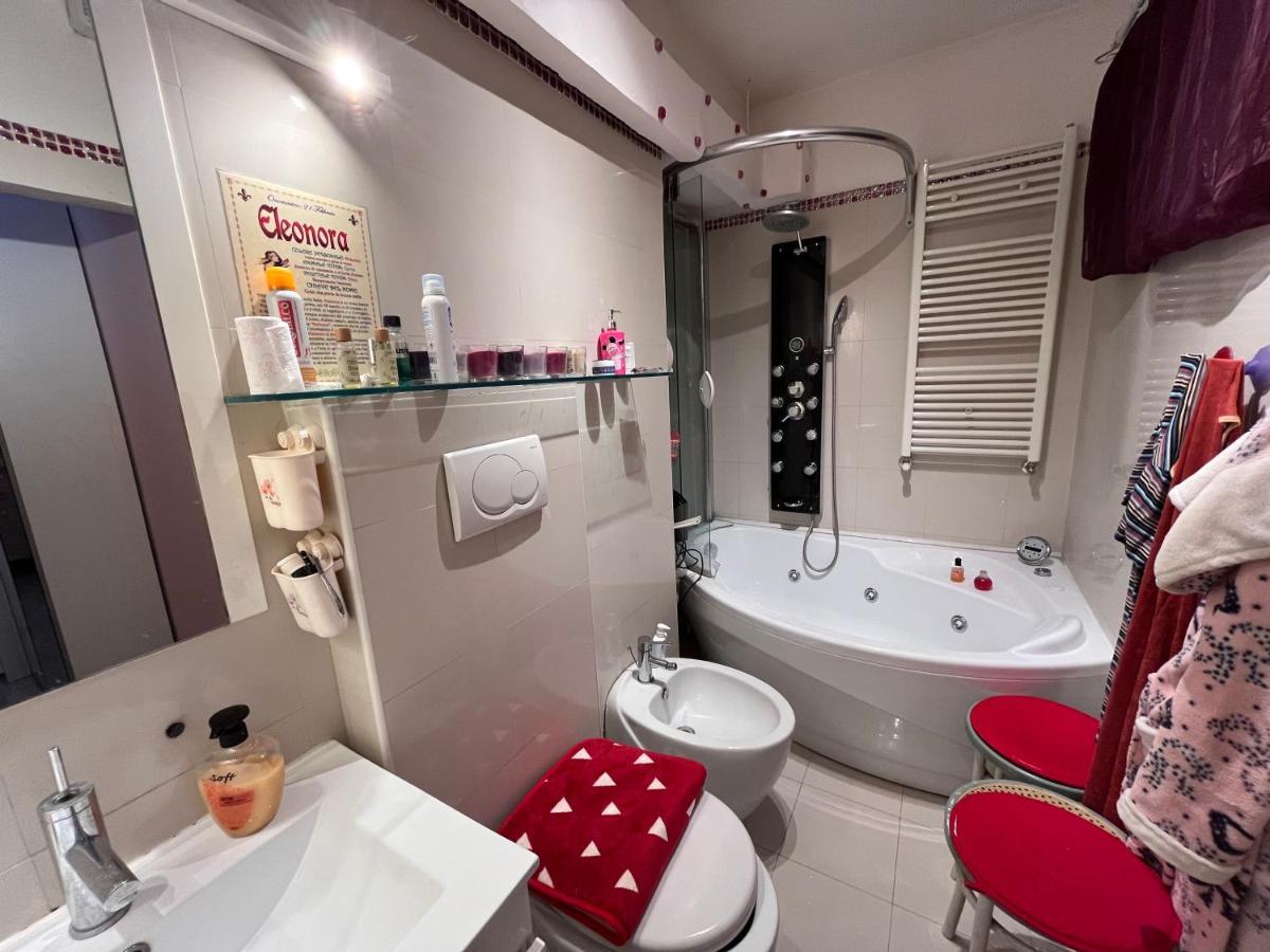 Affitto due camere in Villa Roma Esterno foto