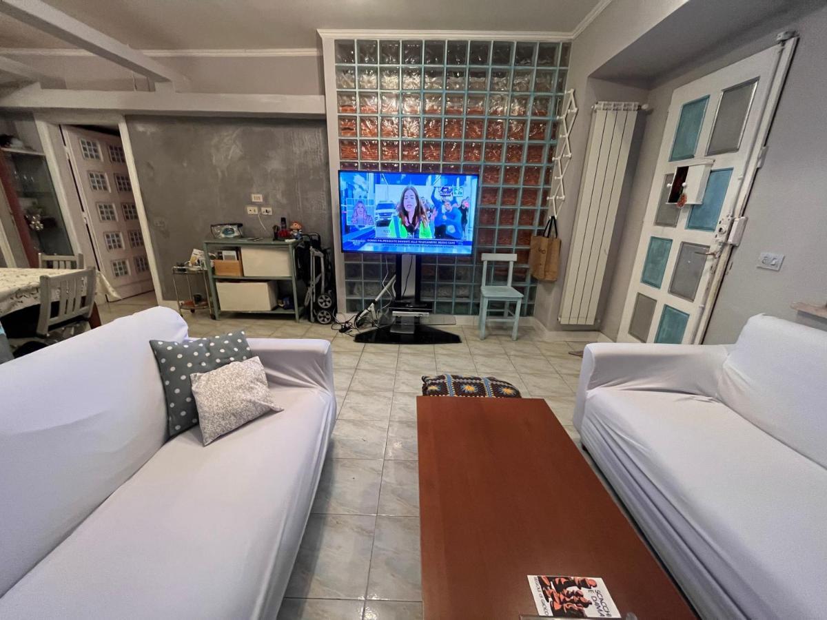 Affitto due camere in Villa Roma Esterno foto